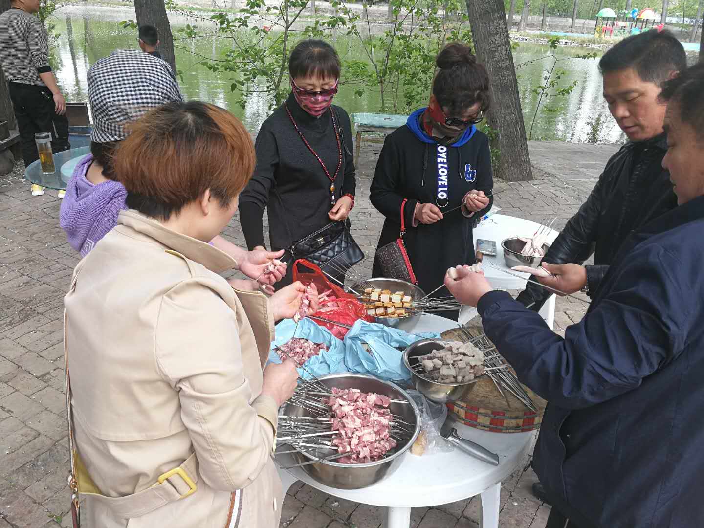 5月1日員工帶家人踏青